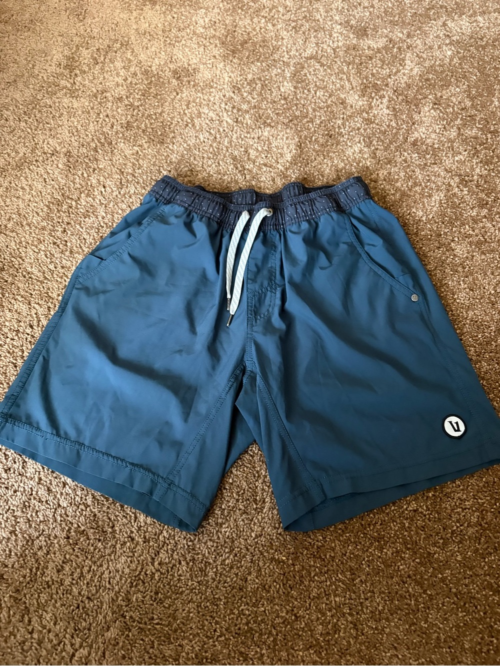 Vuori Board Shorts Small